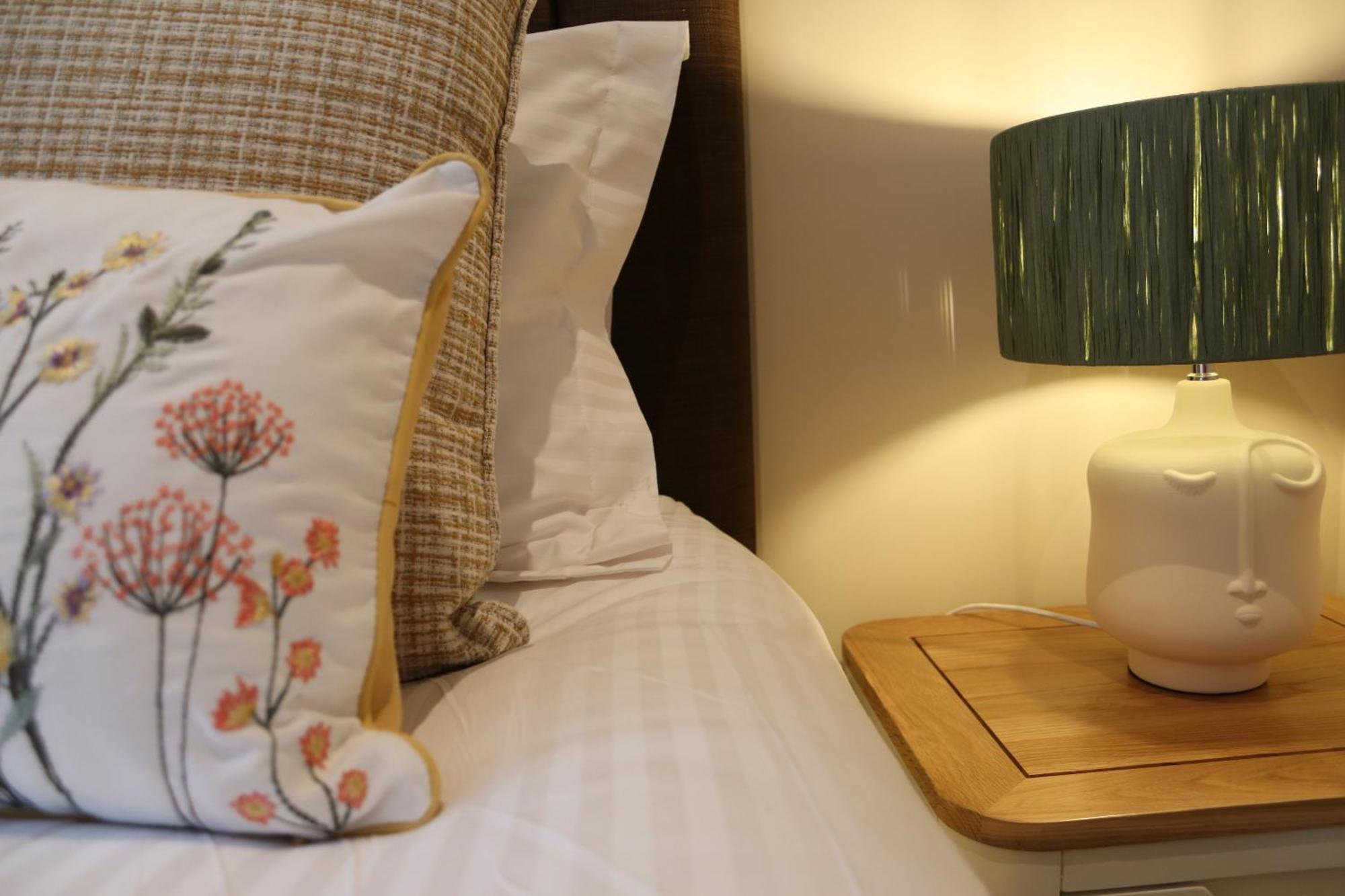 Ashbourne Luxury Suites エクステリア 写真